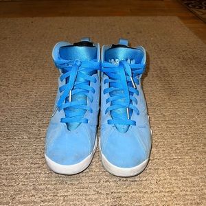 Jordan Retro 7 Pantone